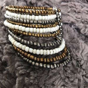 Bundle 3 for $10 beaded bracelet in EUC